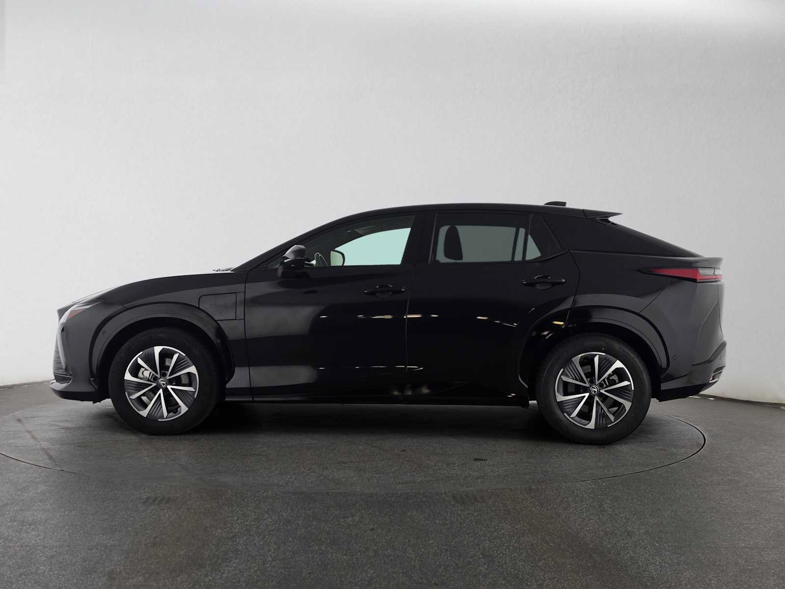 Certified 2023 Lexus RZ 450e Premium w/ Technology Package AWD/4WD image 6