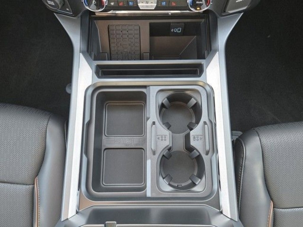 New 2025 Ford F350 Lariat w/ Lariat Ultimate Package image 30