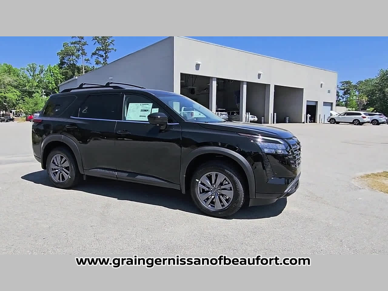New 2026 Nissan Pathfinder SV FWD image 38