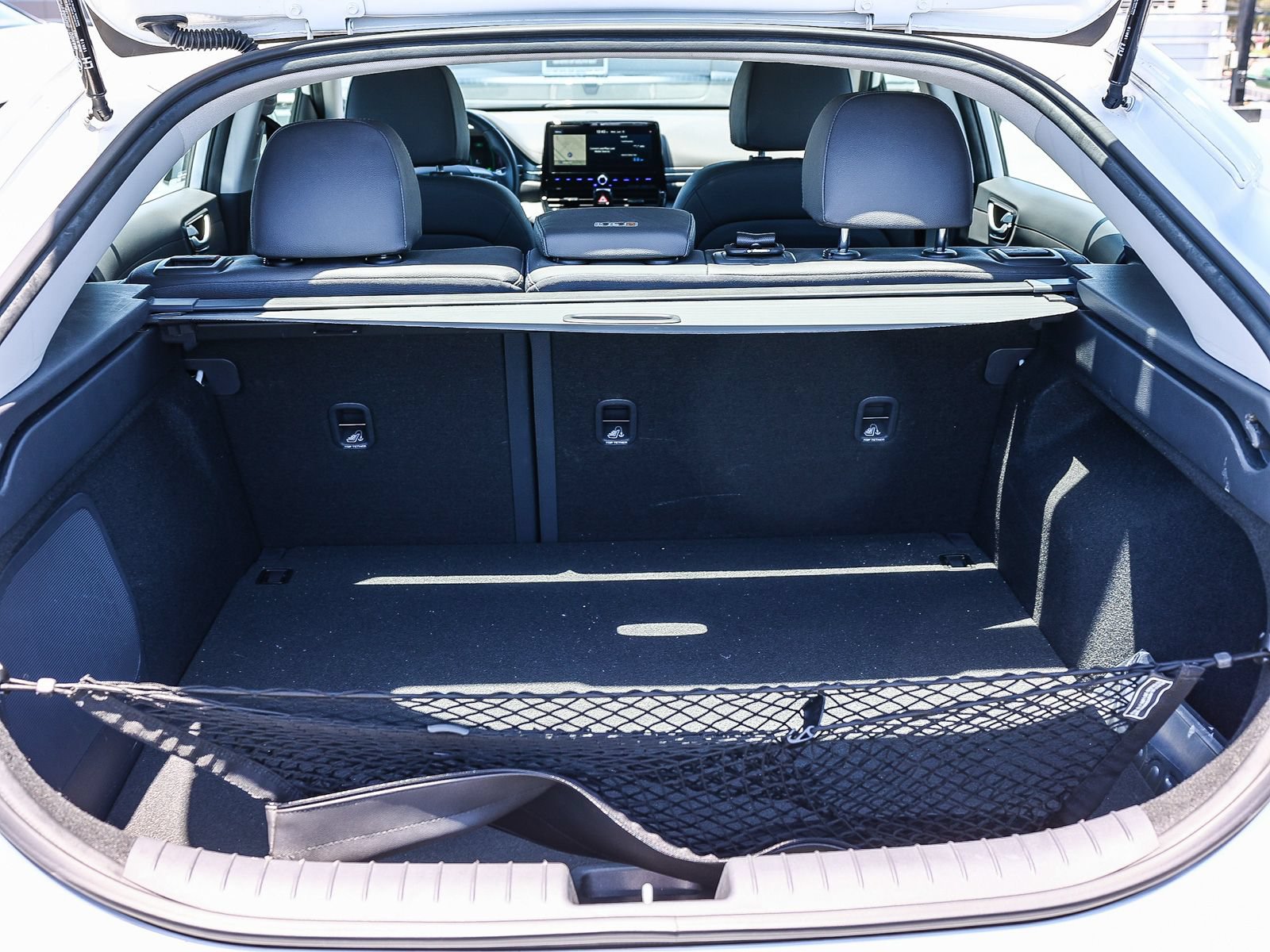 Used 2020 Hyundai Ioniq Limited FWD image 13