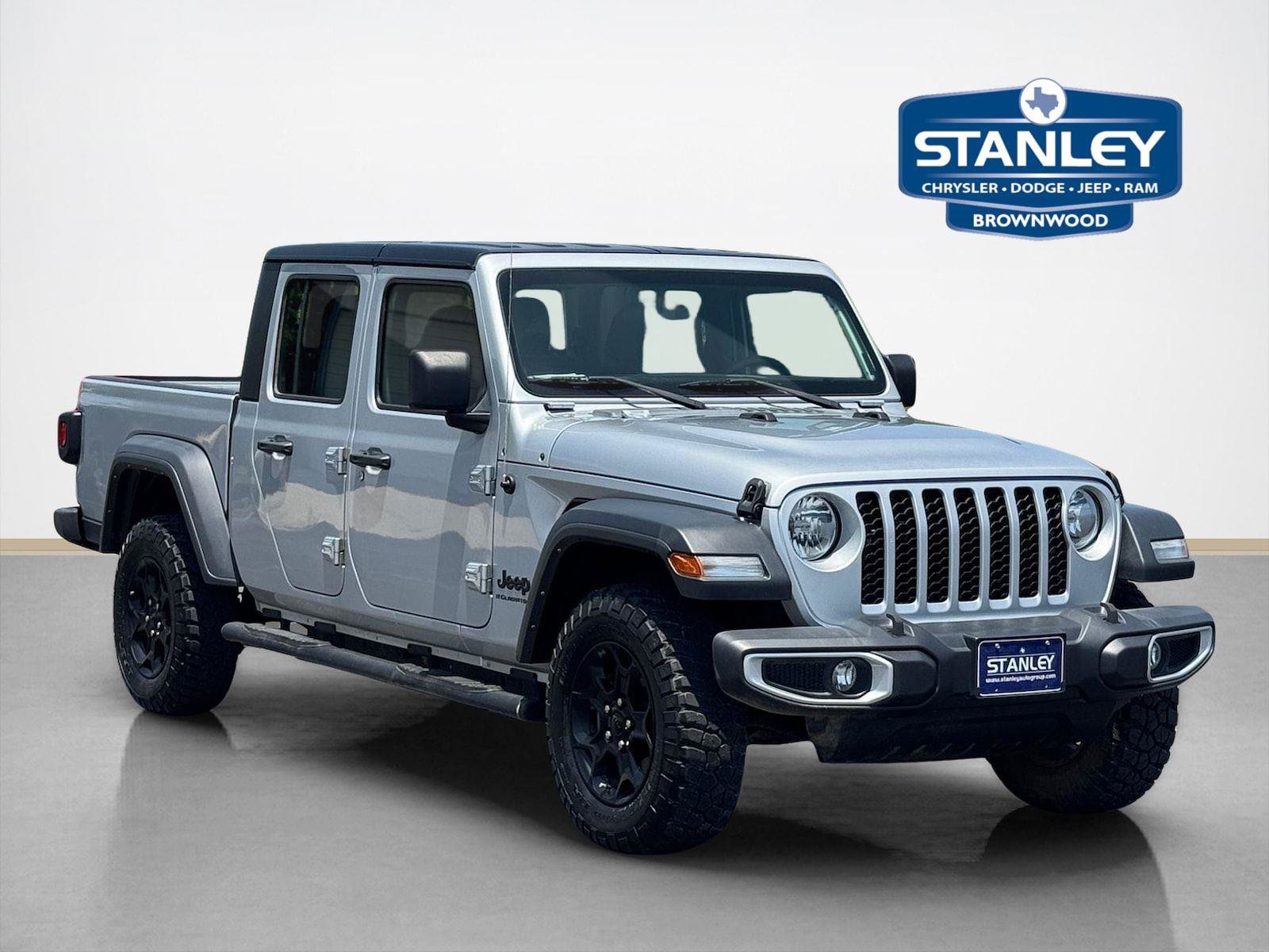 Used 2023 Jeep Gladiator Sport w/ Trailer Tow Package AWD/4WD image 1
