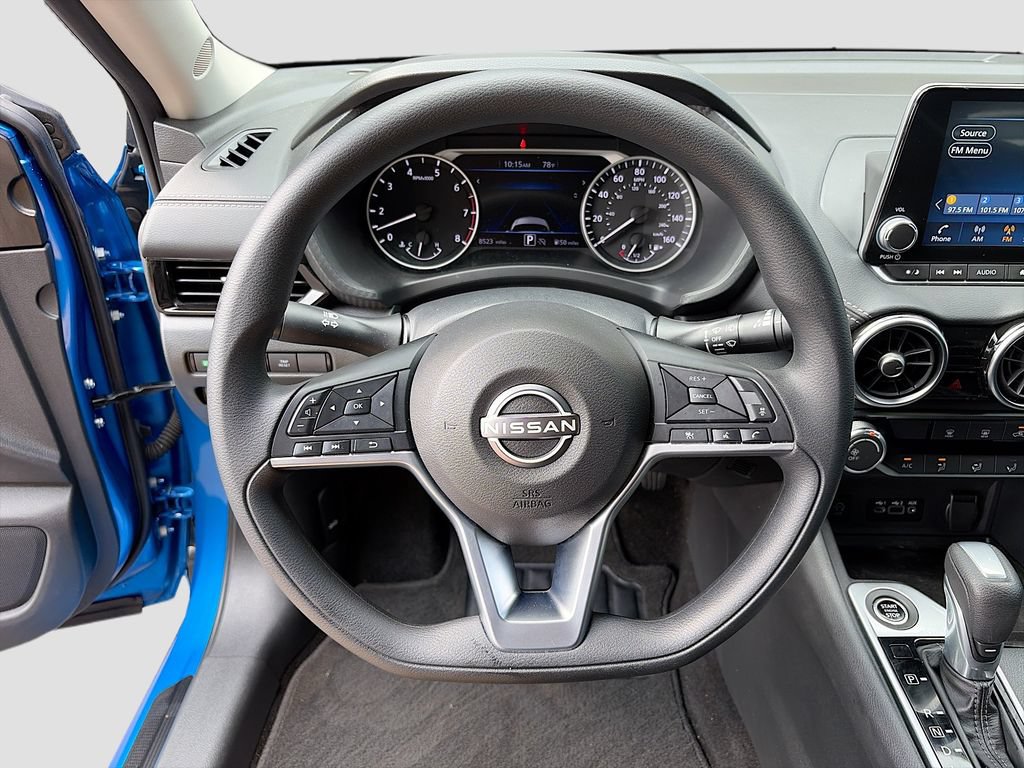Used 2025 Nissan Sentra SV FWD image 11