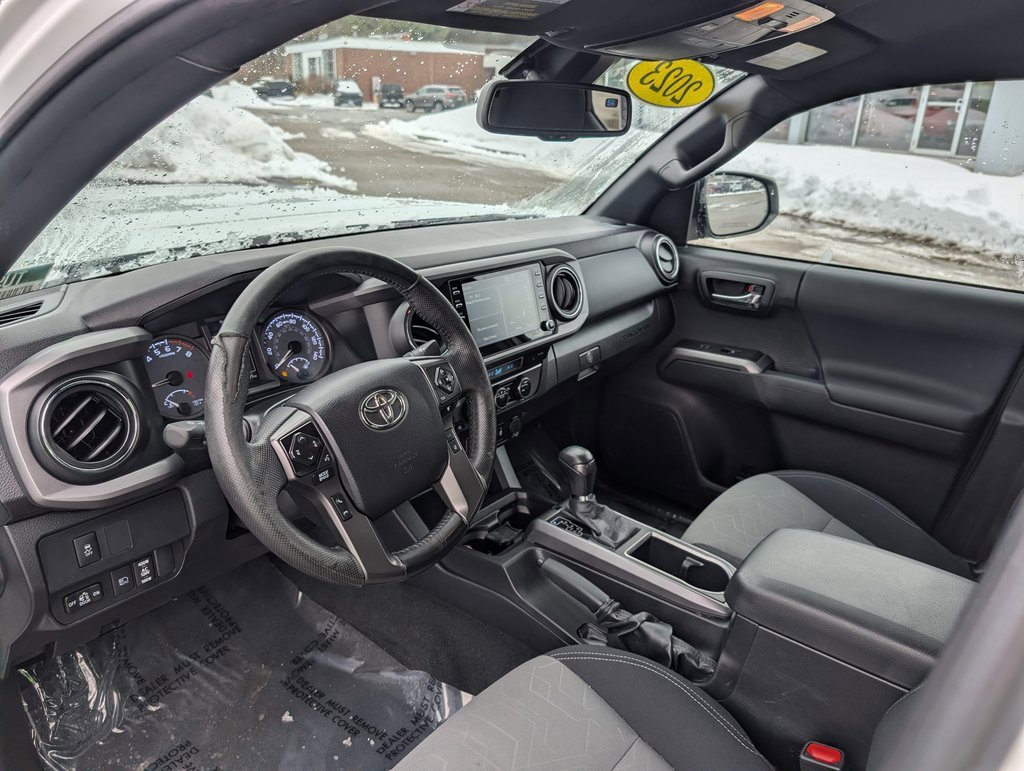 Used 2023 Toyota Tacoma TRD Sport image 17