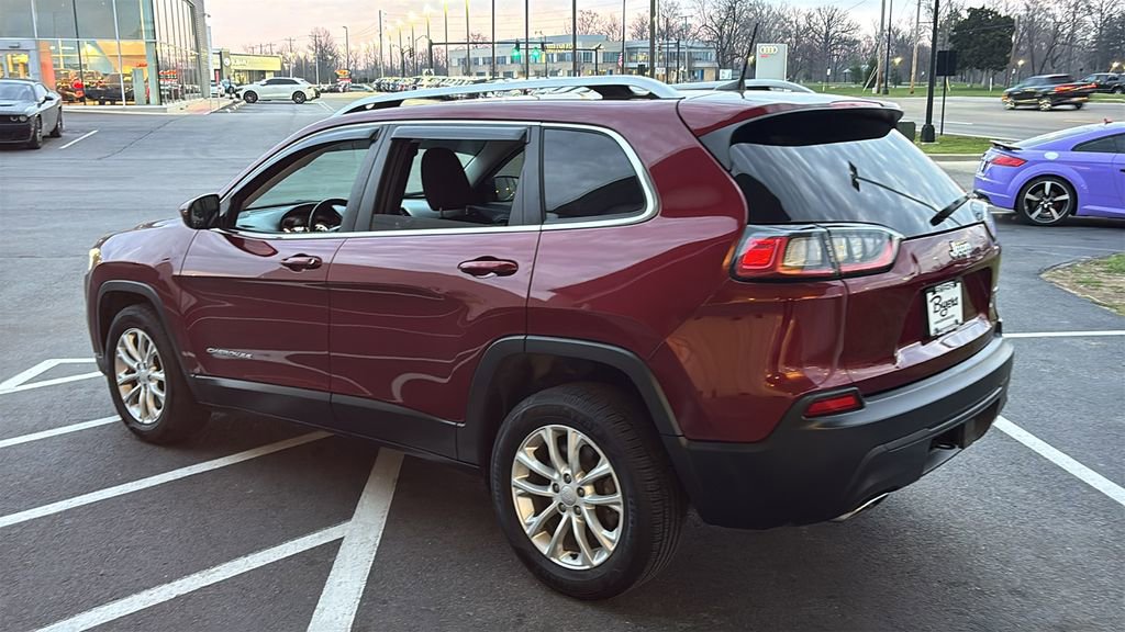Used 2019 Jeep Cherokee Latitude w/ Cold Weather Group image 4