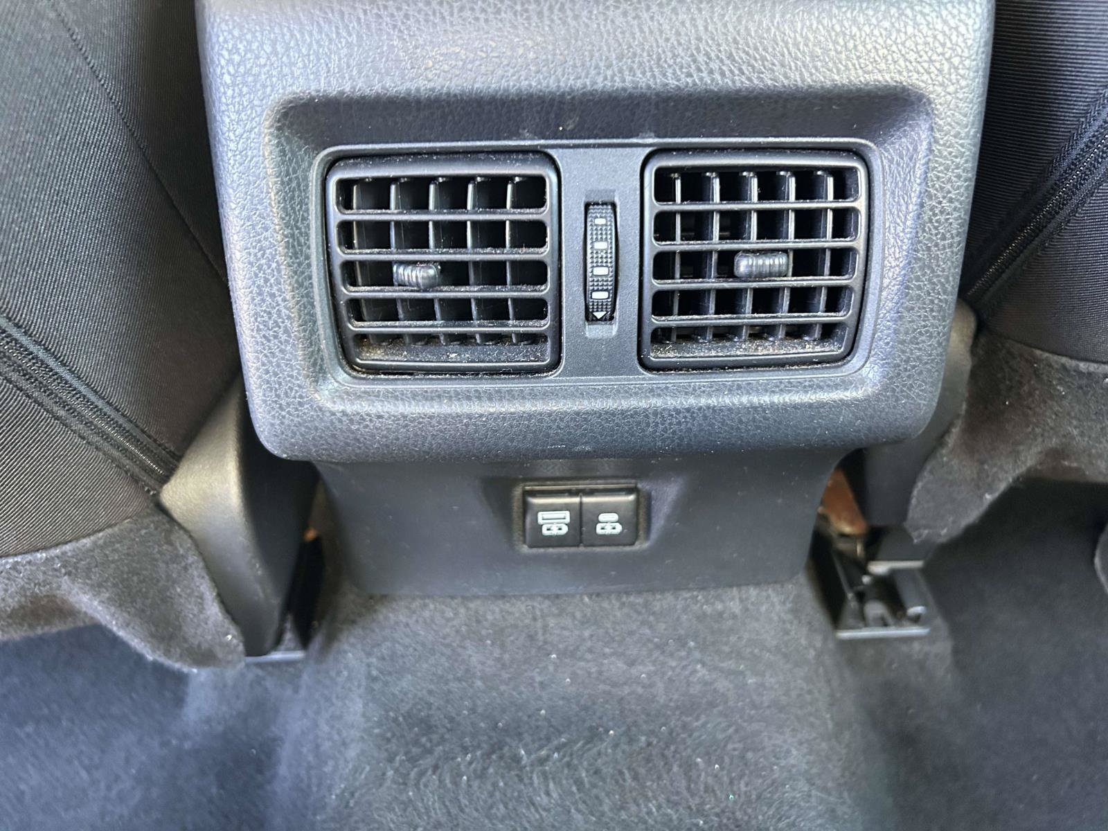 Used 2025 Toyota Camry LE FWD image 21