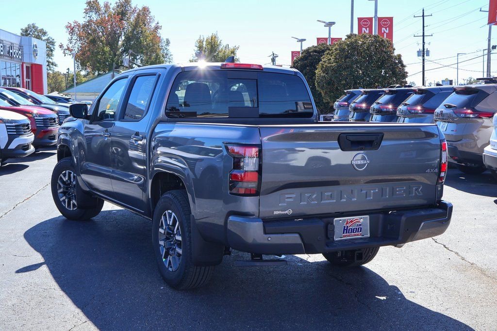 New 2026 Nissan Frontier SV image 2