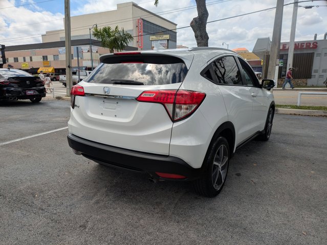 Used 2021 Honda HR-V EX-L video 4