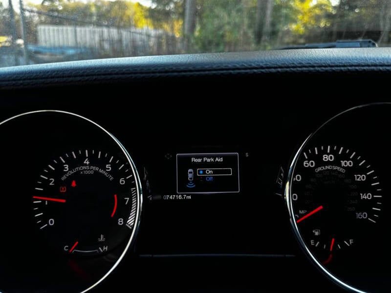 Used 2016 Ford Mustang Coupe image 17