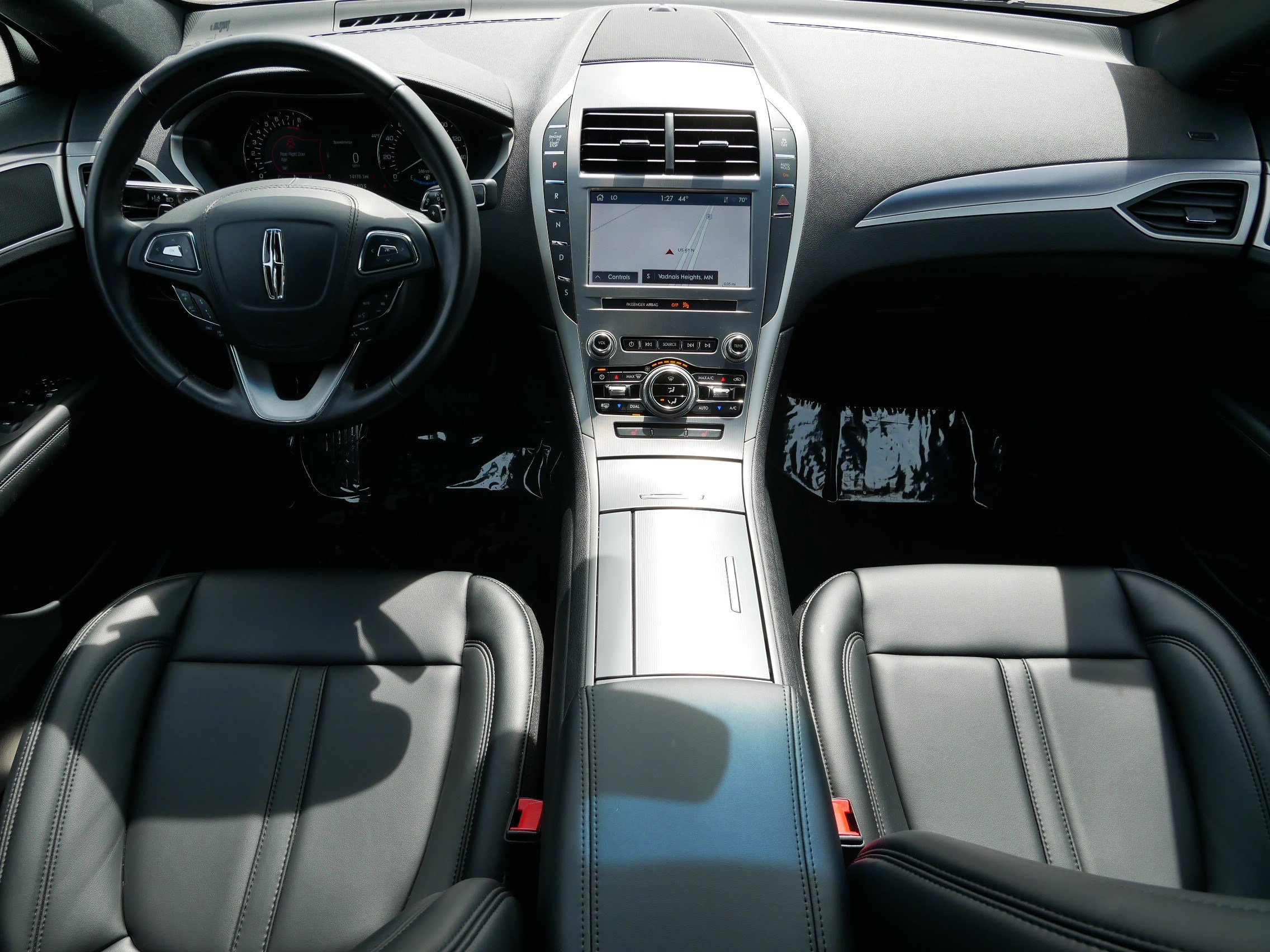 Used 2020 Lincoln MKZ w/ Convenience Package image 8