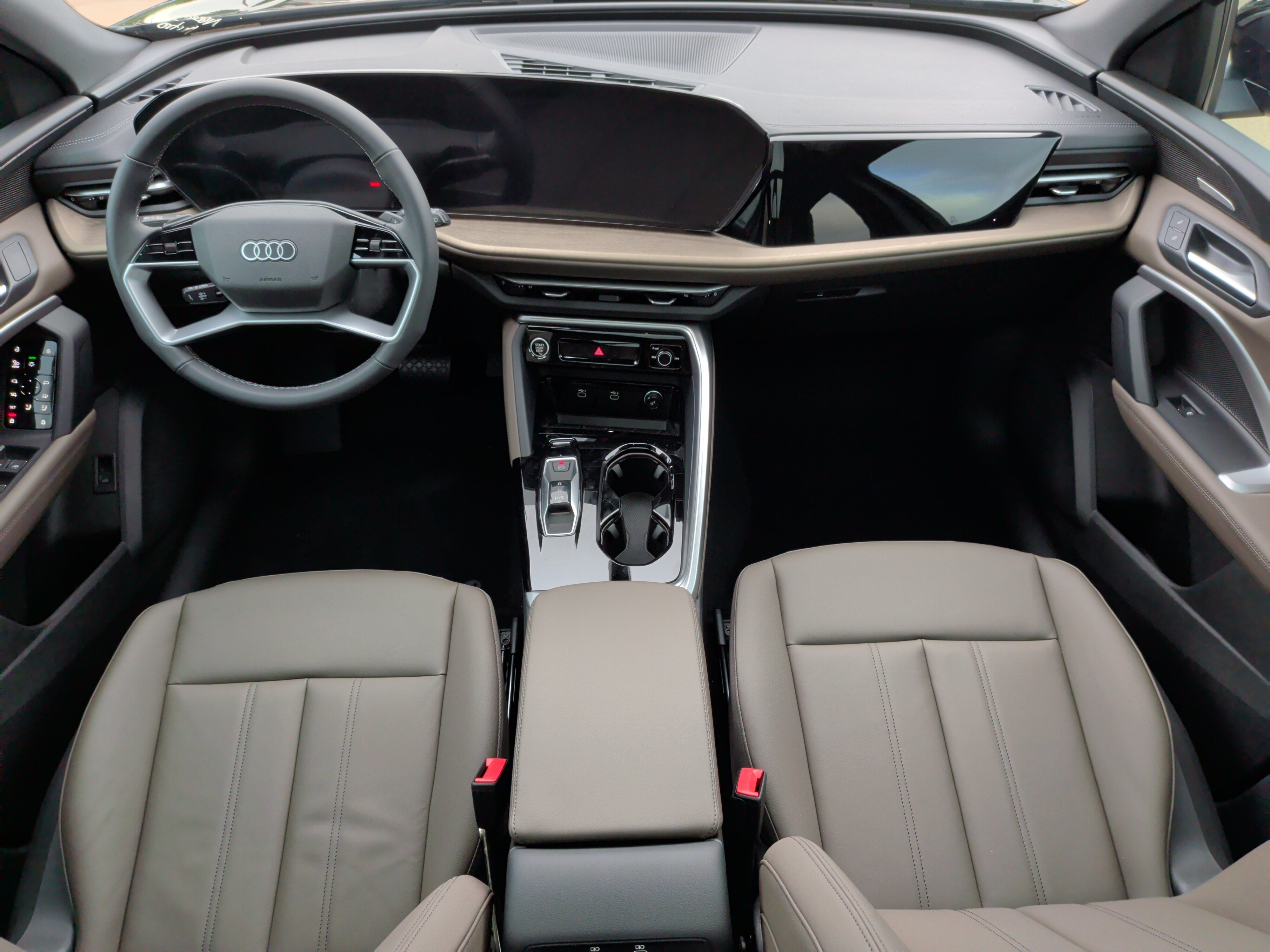 Used 2026 Audi Q5 Premium AWD/4WD image 31