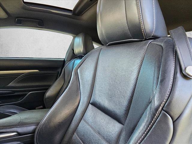 Used 2015 Lexus RC 350 w/ Luxury Package RWD image 14