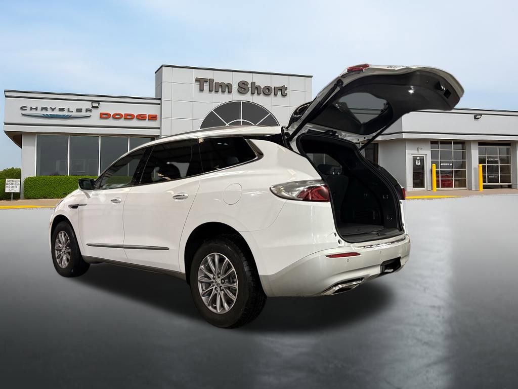 Used 2024 Buick Enclave Premium image 17