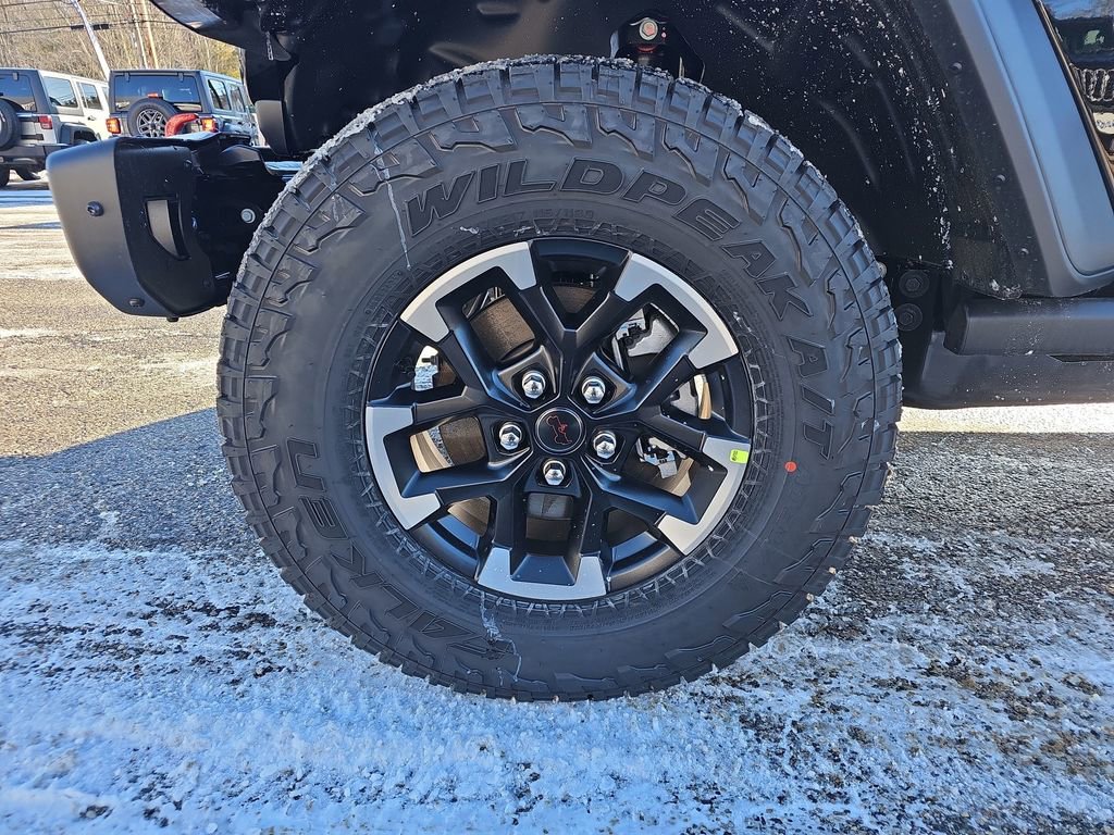 New 2026 Jeep Gladiator Rubicon w/ Safety Group AWD/4WD image 29