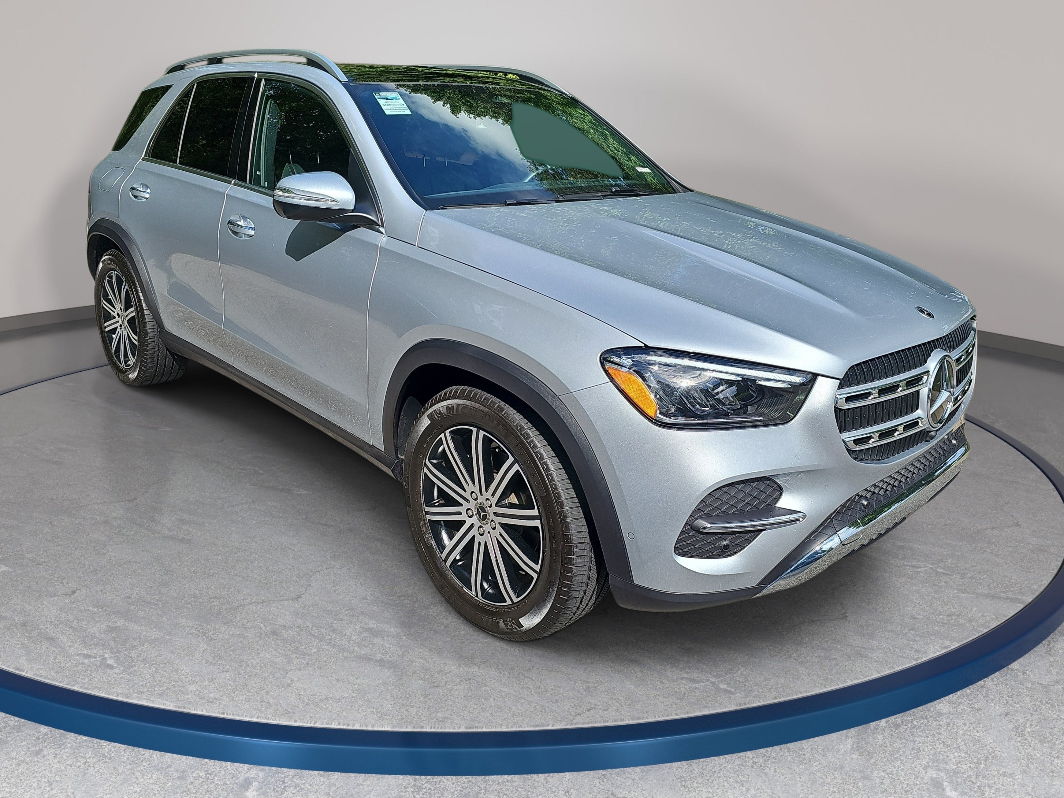 Used 2026 Mercedes-Benz GLE 350 4MATIC image 4