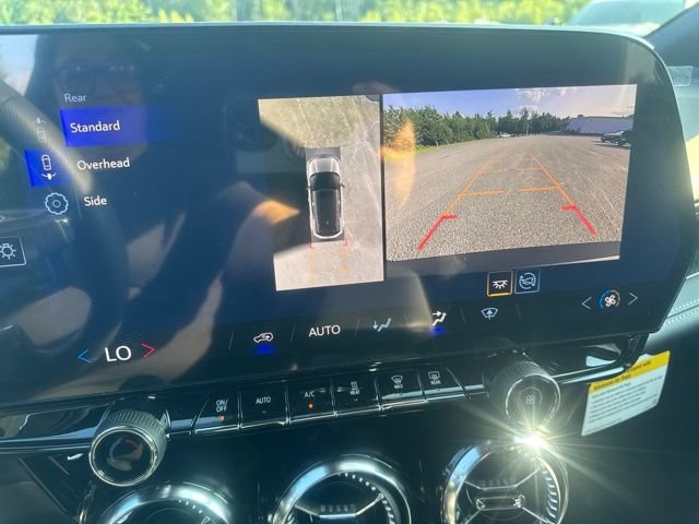 New 2026 Chevrolet Blazer EV LT AWD/4WD image 21