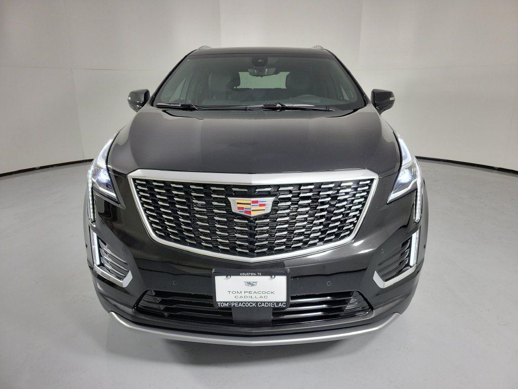 Used 2026 Cadillac XT5 Premium Luxury w/ Driver Assist Package FWD image 2