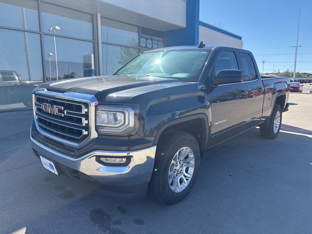 Used 2016 GMC Sierra 1500 SLE w/ SLE Value Package AWD/4WD image 1