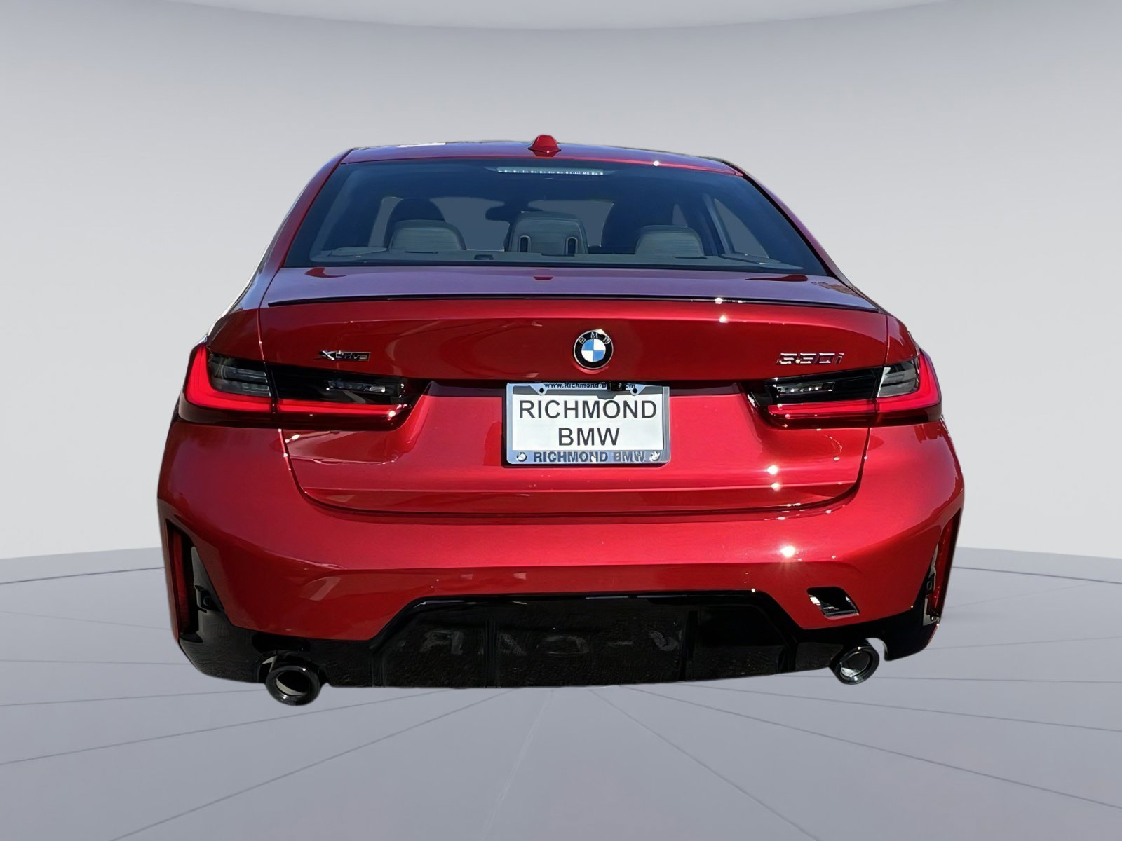 New 2026 BMW 330i xDrive Sedan w/ M Sport Package image 4