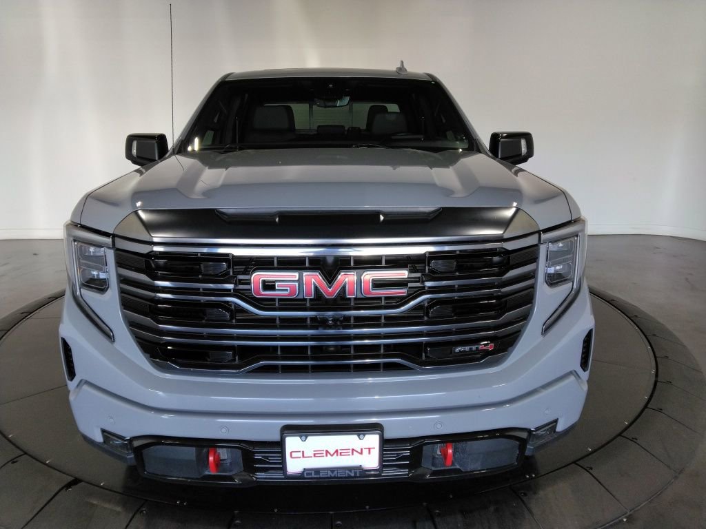 Used 2024 GMC Sierra 1500 AT4 w/ Technology Package image 3
