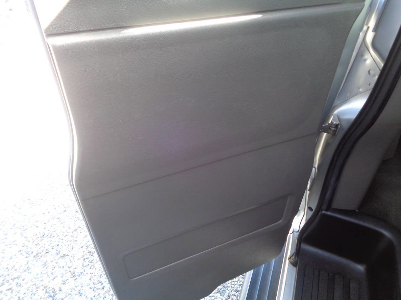 Used 2018 Chevrolet Express 2500 LT w/ LT Preferred Equipment Group RWD image 51