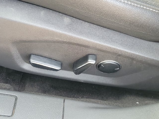 Used 2013 Ford Fusion SE FWD image 17