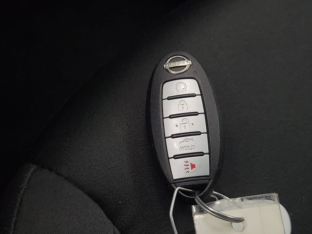 Used 2025 Nissan Altima 2.5 SV FWD image 26