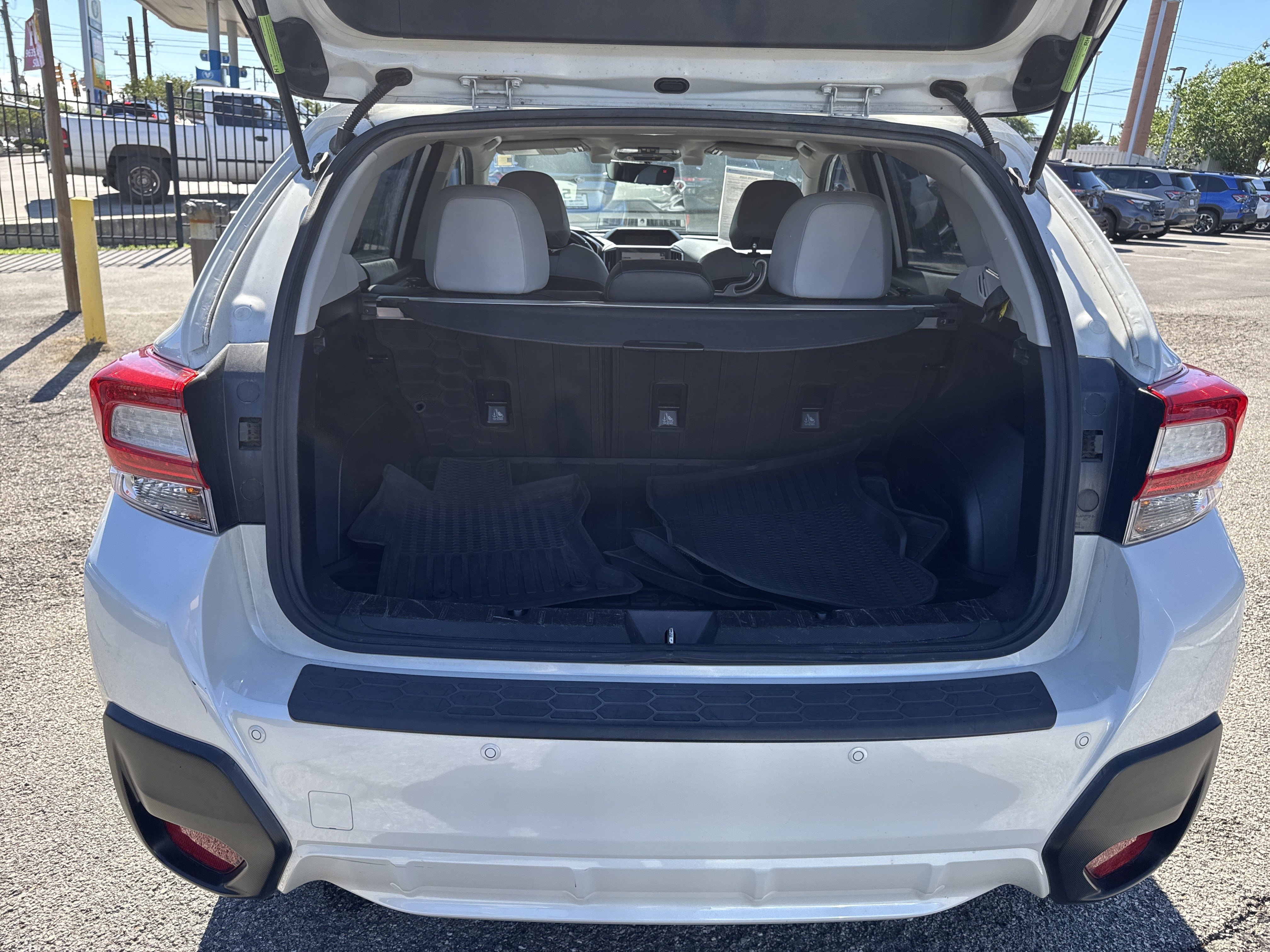 Used 2018 Subaru Crosstrek 2.0i Limited image 26