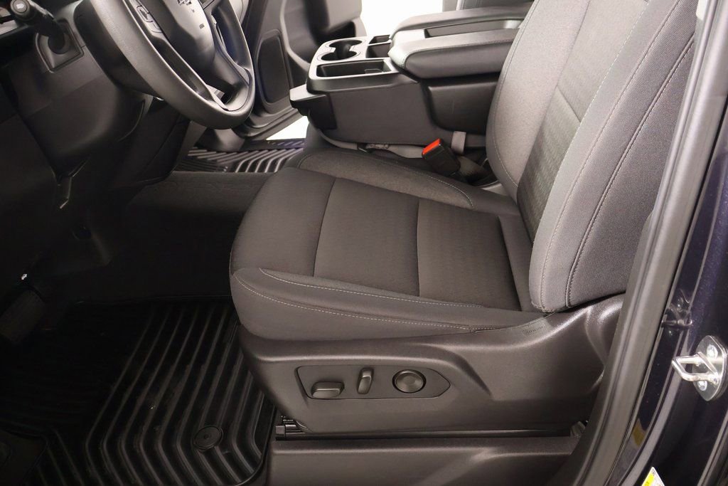 Used 2024 Chevrolet Silverado 1500 Custom Trail Boss w/ Dark Appearance Package image 10