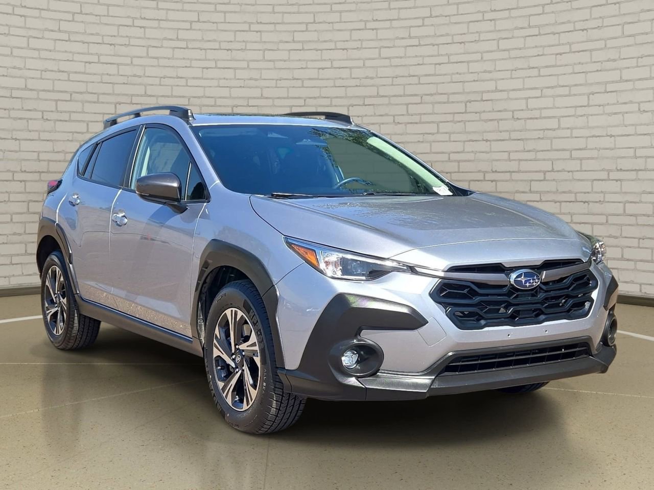 Used 2025 Subaru Crosstrek 2.0i Premium AWD/4WD image 3