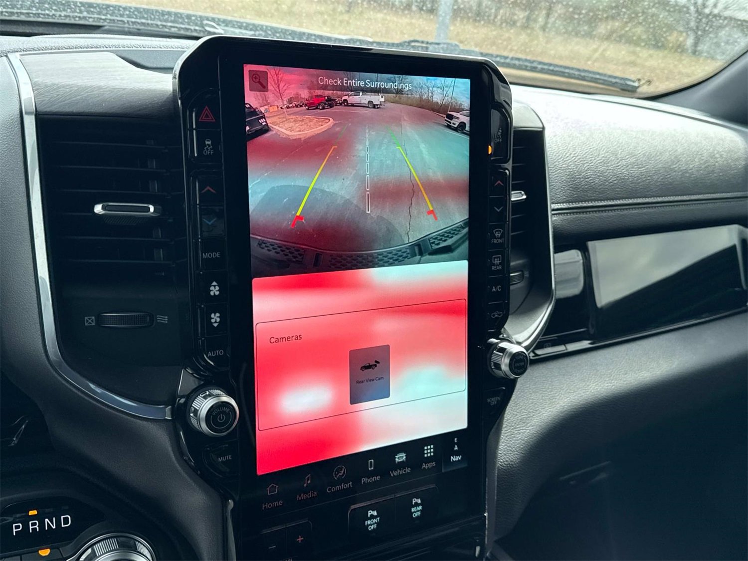 Used 2025 RAM 1500 Laramie w/ Night Edition image 36