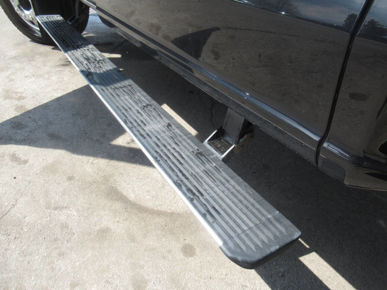 Used 2023 Ford F450 Platinum AWD/4WD image 25