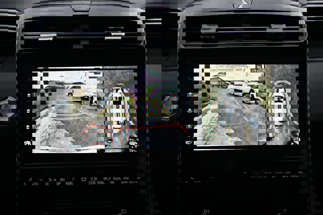 Used 2024 Hyundai Tucson Limited image 43