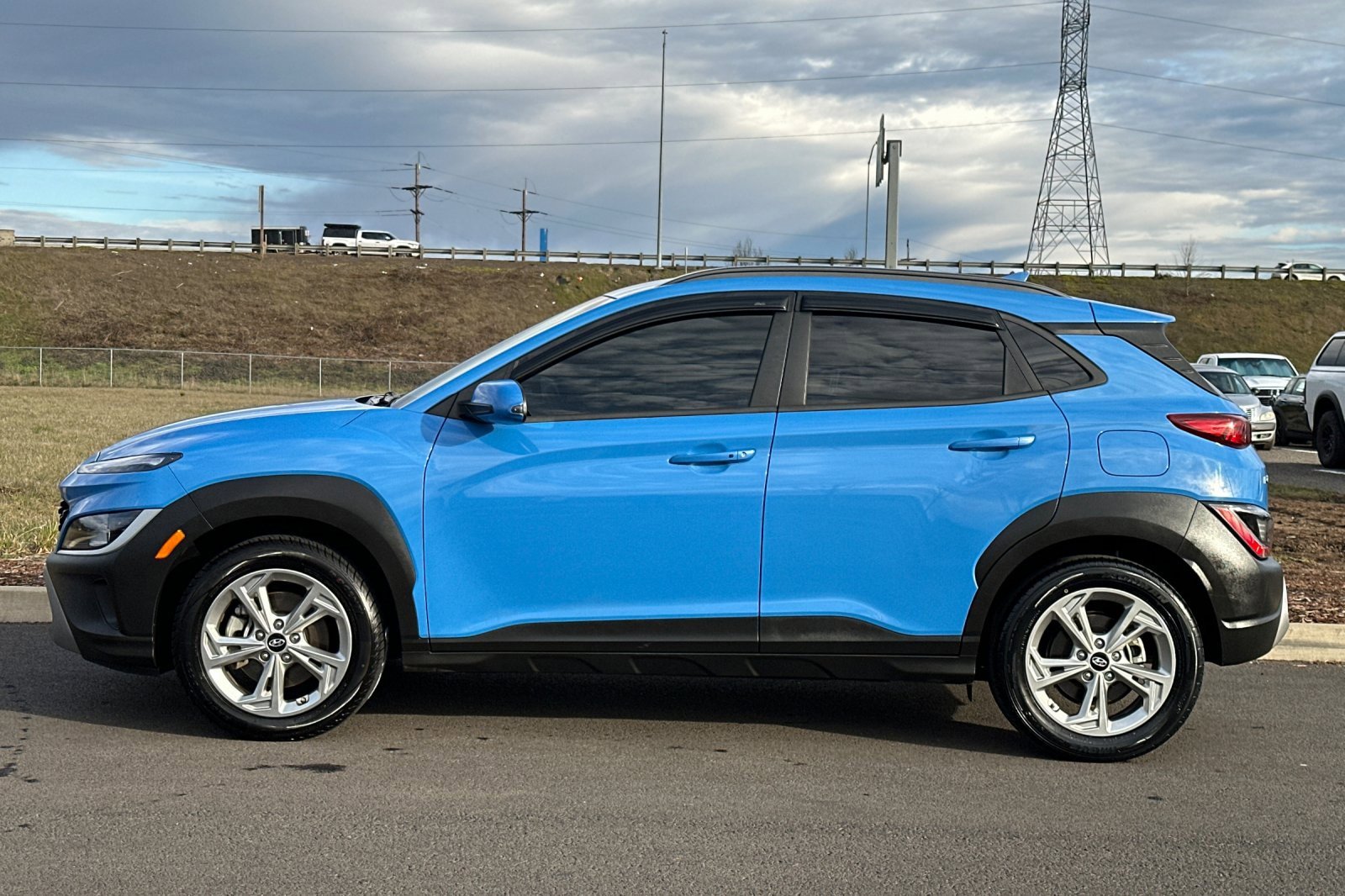 Used 2022 Hyundai Kona SEL w/ Cargo Package image 6