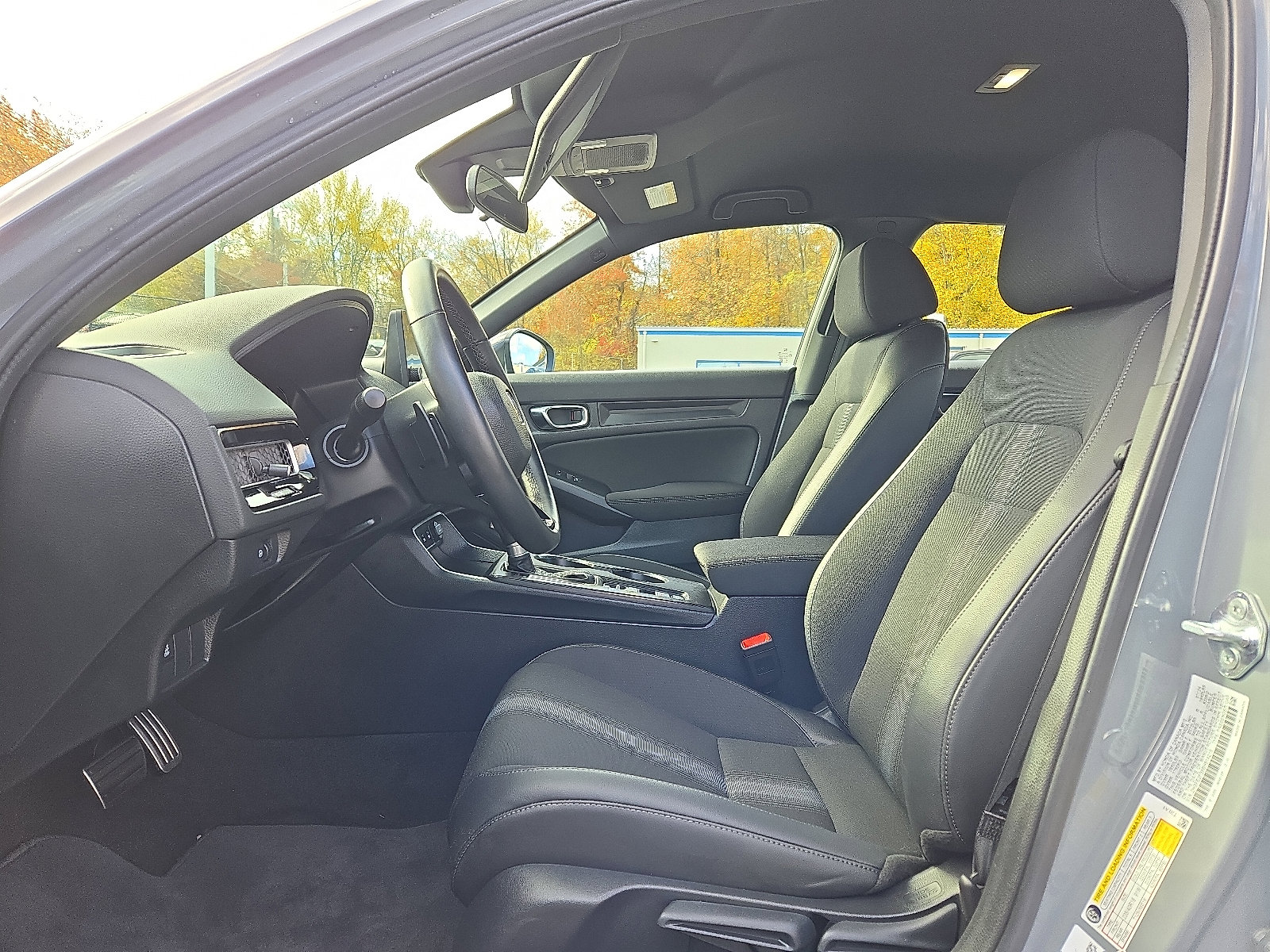 Certified 2025 Honda Civic Sport image 13