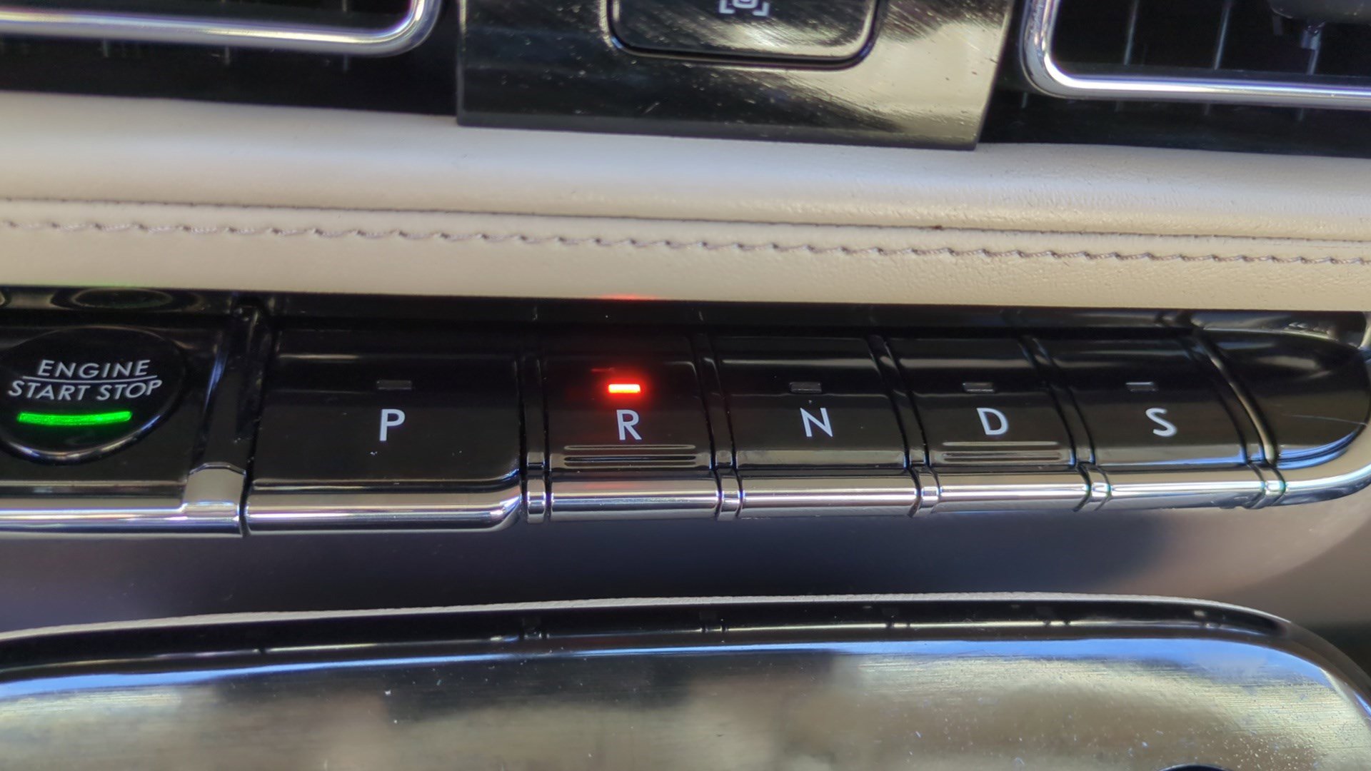 Used 2023 Lincoln Nautilus Reserve image 27