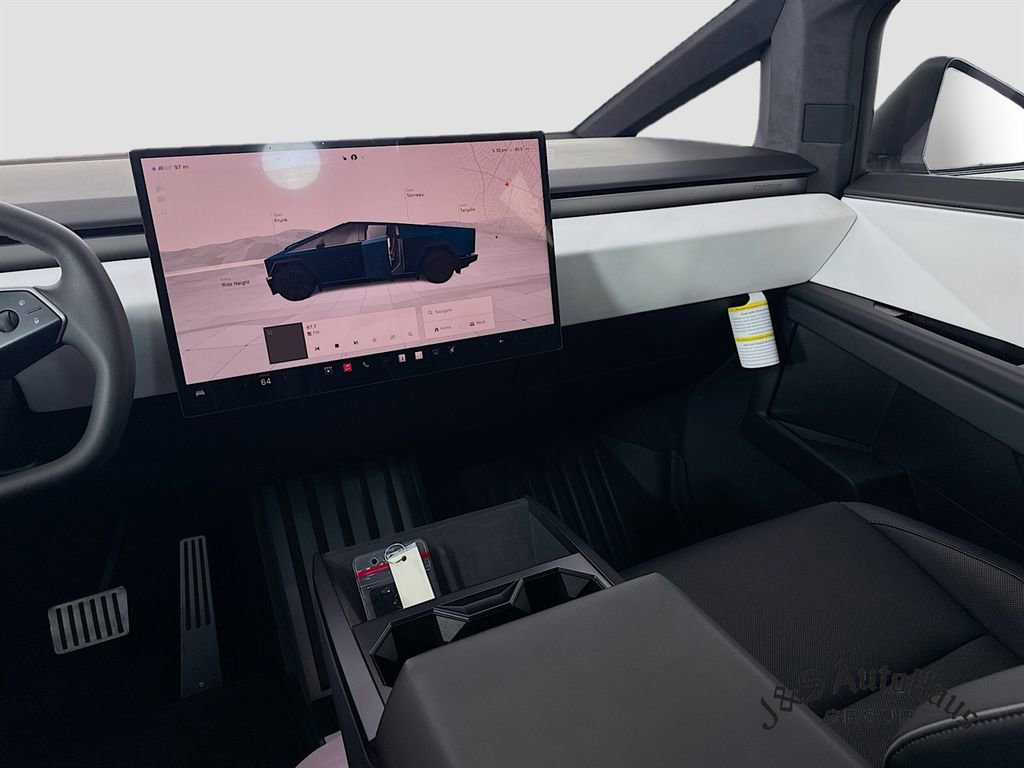Used 2024 Tesla Cybertruck AWD Crew Cab image 29