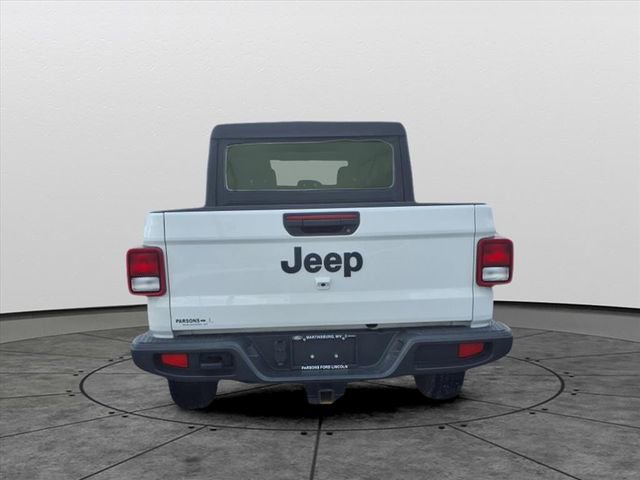 Used 2023 Jeep Gladiator Sport image 5