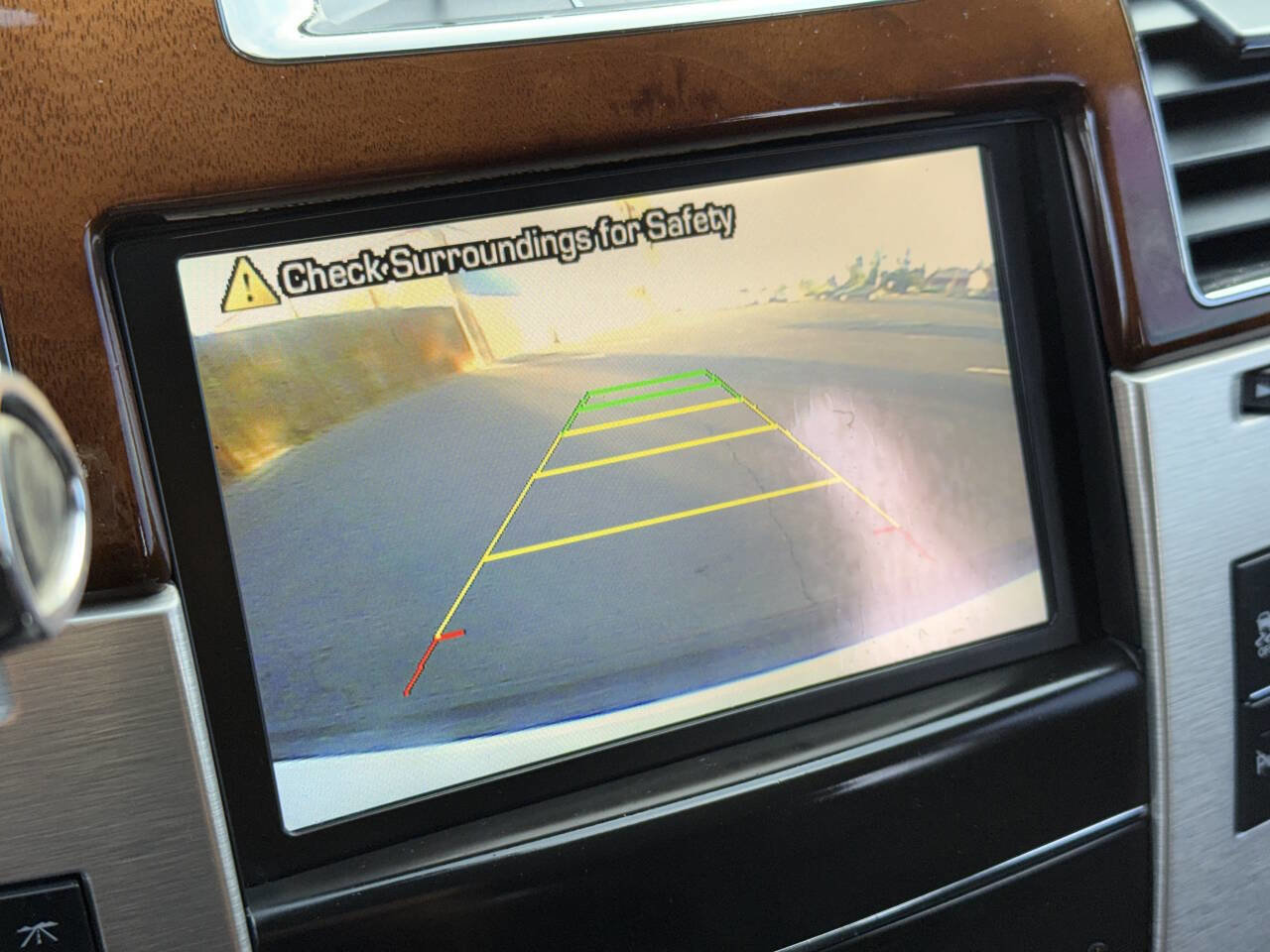 Used 2012 Cadillac Escalade Platinum image 28