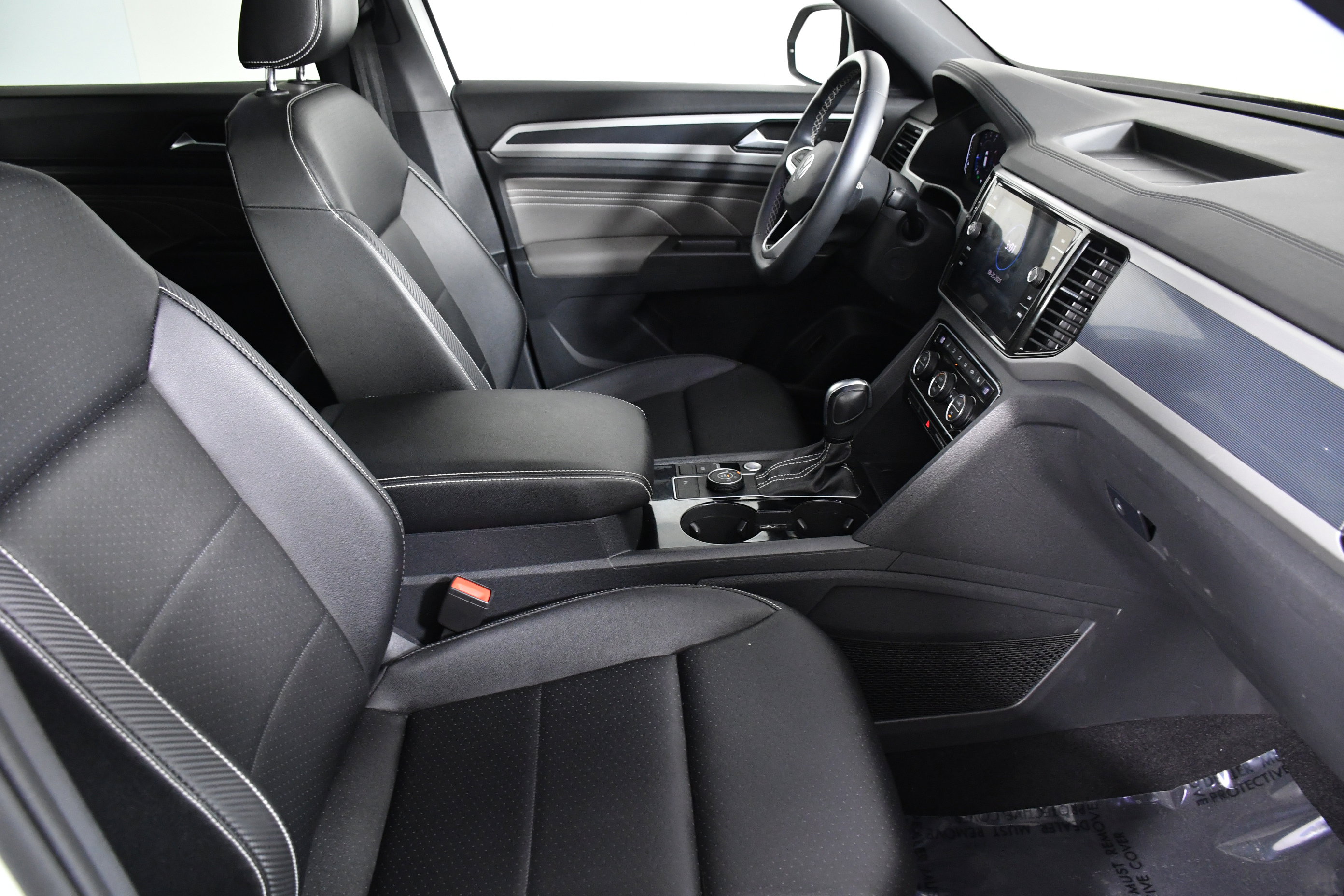 Used 2023 Volkswagen Atlas Cross Sport SEL image 25