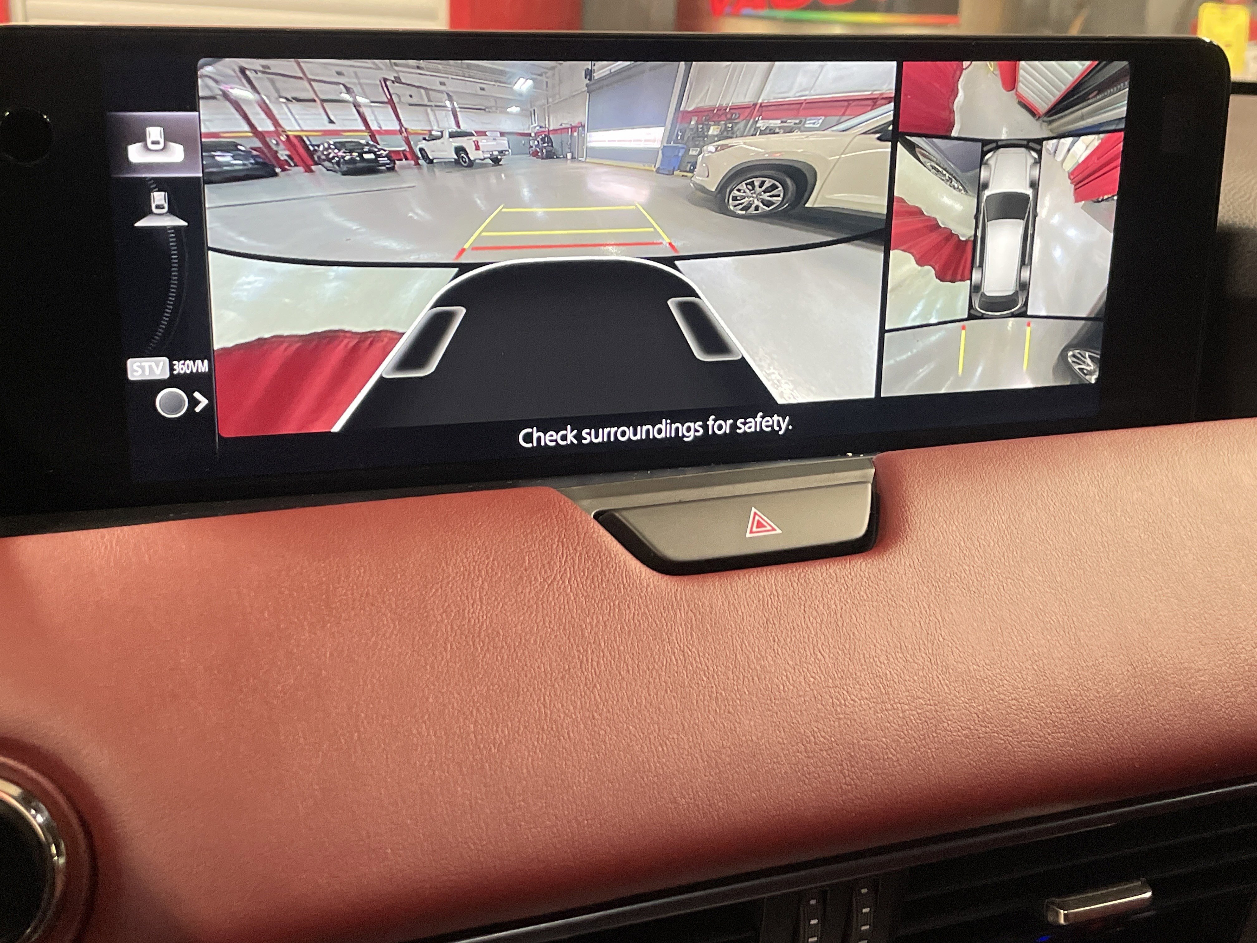 Used 2025 MAZDA CX-70 3.3 Turbo S w/ Premium Package image 24