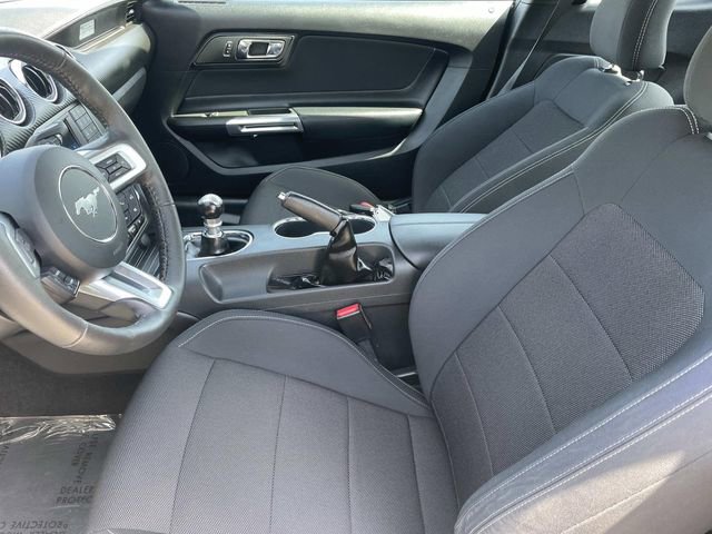 Used 2016 Ford Mustang Coupe RWD image 19