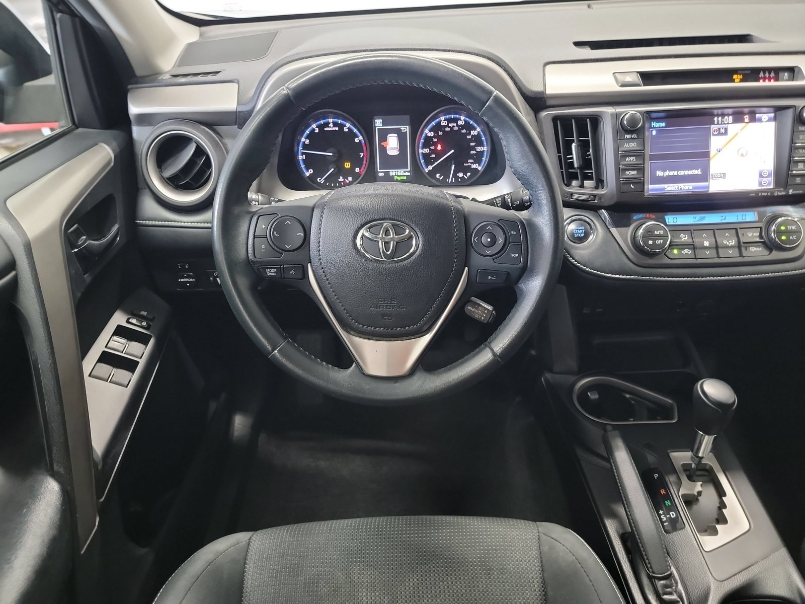 Used 2018 Toyota RAV4 XLE FWD image 16