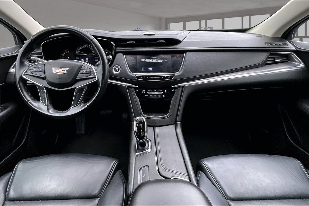 Used 2019 Cadillac XT5 Luxury FWD image 16