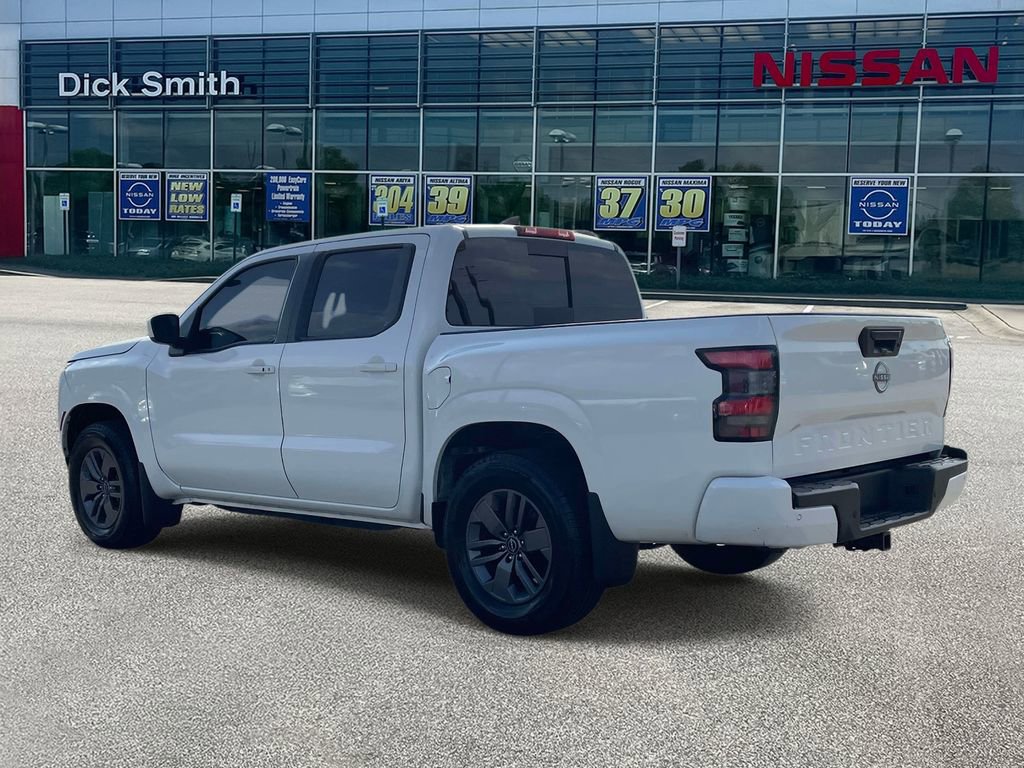 Used 2025 Nissan Frontier SV w/ SV Convenience Package image 4