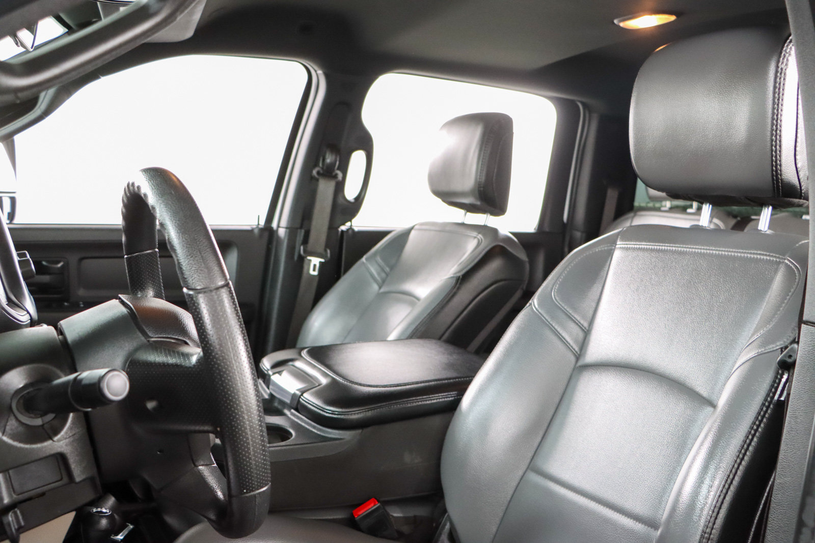 Used 2023 RAM 2500 Tradesman AWD/4WD image 25