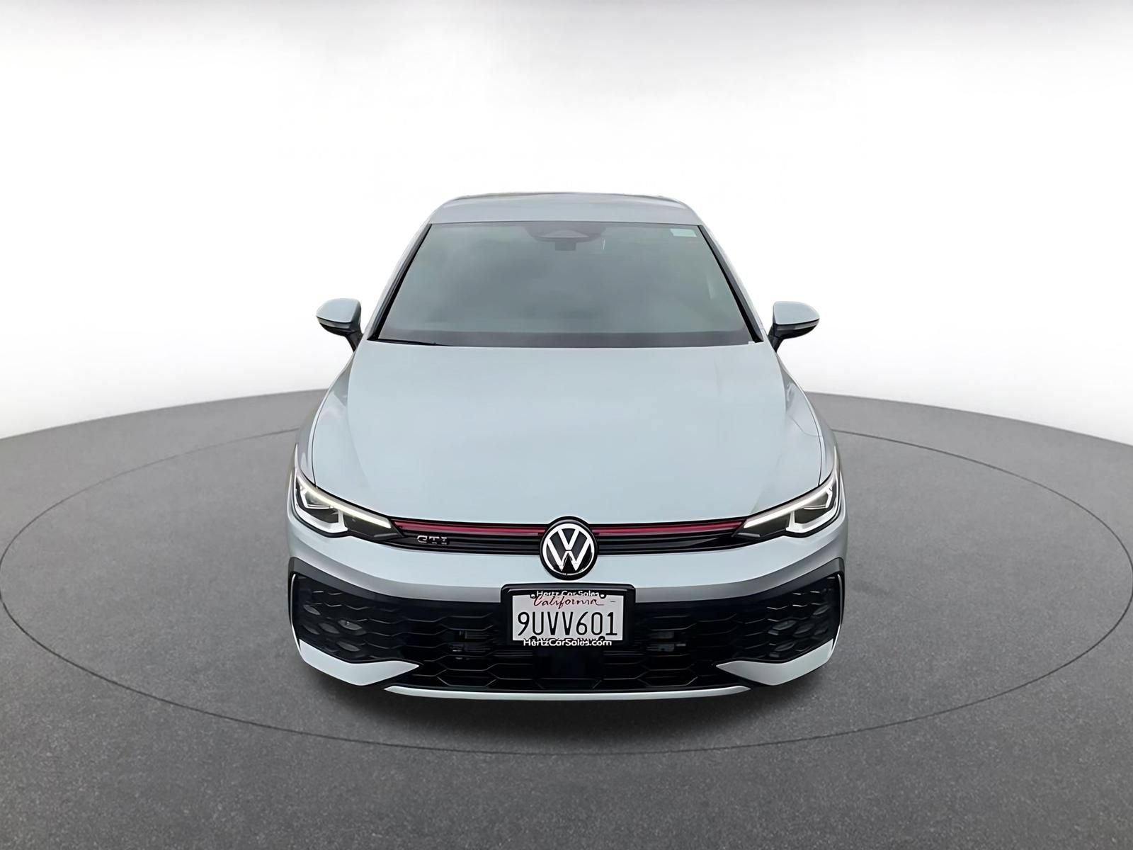 Used 2026 Volkswagen Golf S FWD image 3