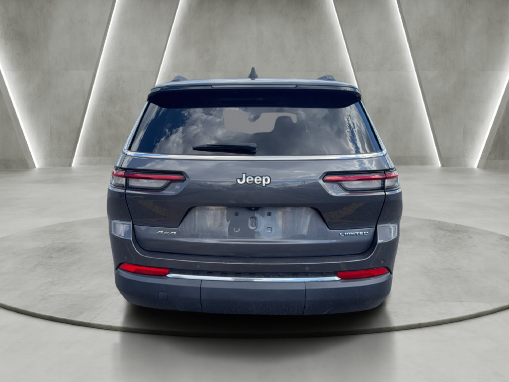 Used 2023 Jeep Grand Cherokee L Limited AWD/4WD image 6