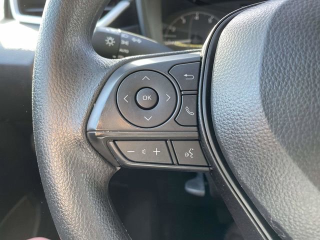 Used 2025 Toyota Corolla LE FWD image 24
