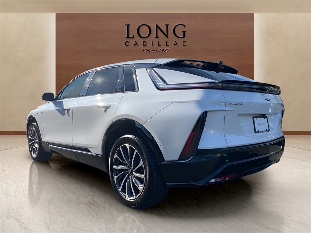 Certified 2024 Cadillac Lyriq Sport w/ LPO, Floor Liner Package image 7