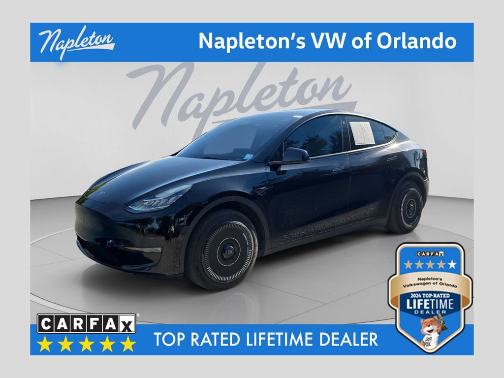 Used 2022 Tesla Model Y Long Range AWD/4WD image 1